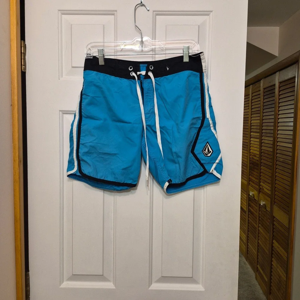 Volcom Mens Board Shorts Blue Black White Contrast Trim Swim Trunks Size 30